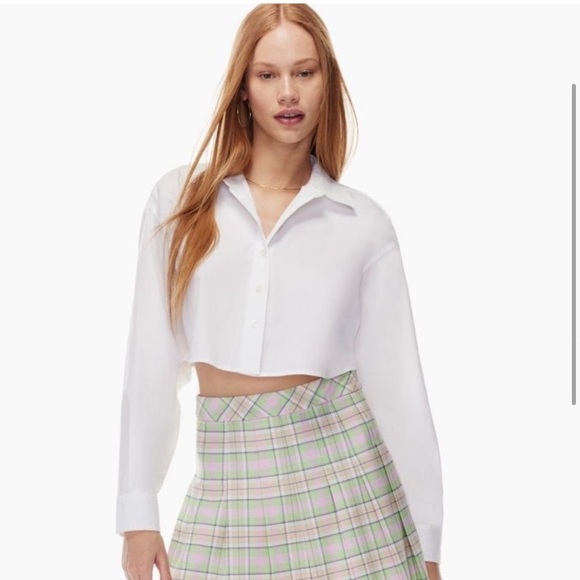 Sunday Best White Cropped Button-Down Shirt - Picture 2 of 7